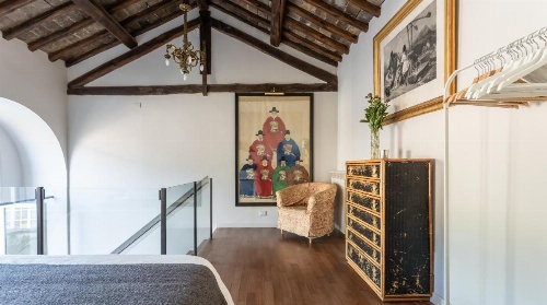 Plum Guide - The Elders image 15