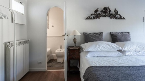 Plum Guide - The Elders image 28