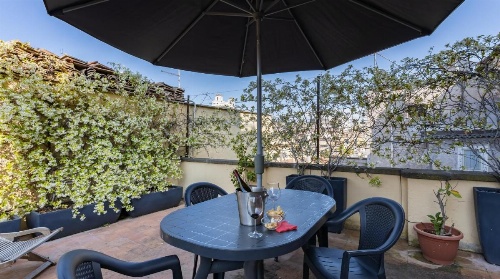 Plum Guide - The Elders image 31